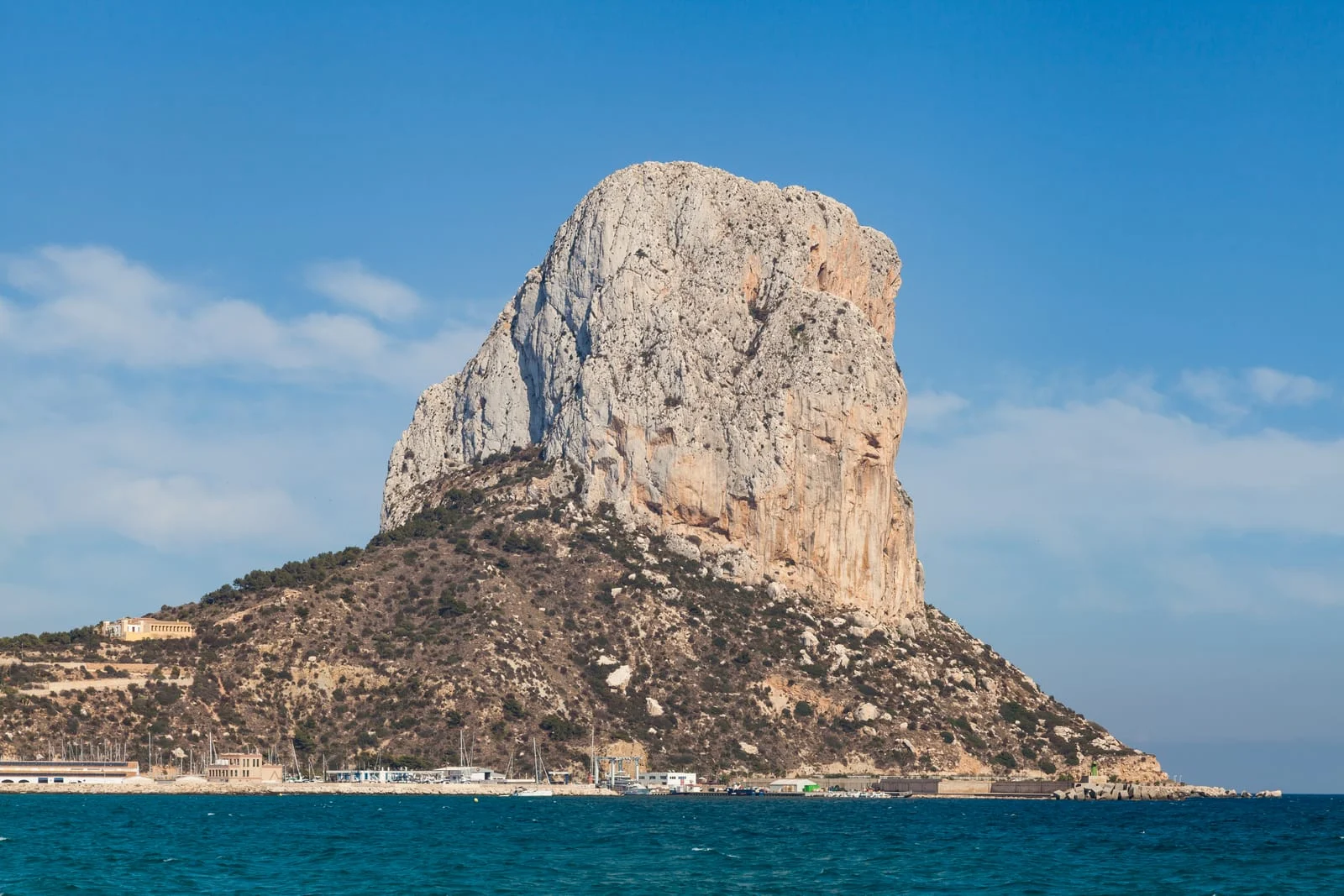 Calp — Peñón de Ifach, символ Коста-Бланки